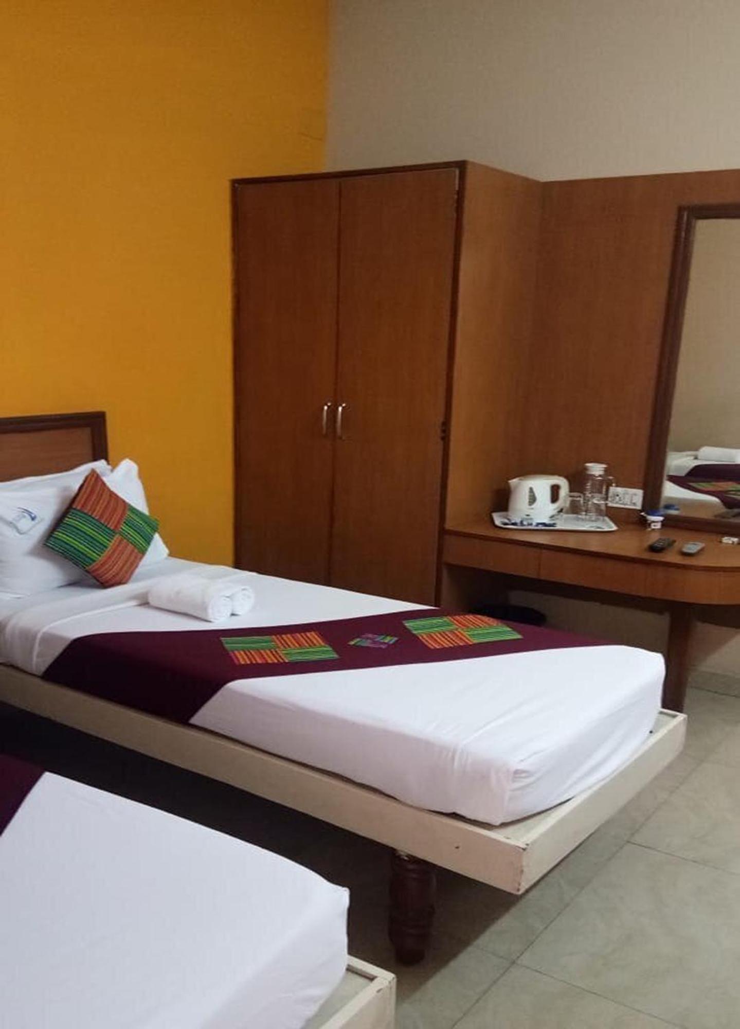 Hotel SPOT ON 36102 Akshara Regency Bangalore Exterior foto